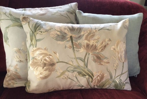 20x14in cushion cover laura - 20x14in,