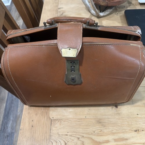 Vintage leathercraft tolex - leathercraft,