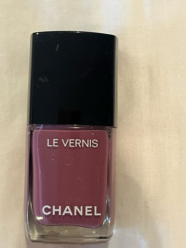 Chanel vernis nail polish - vernis,