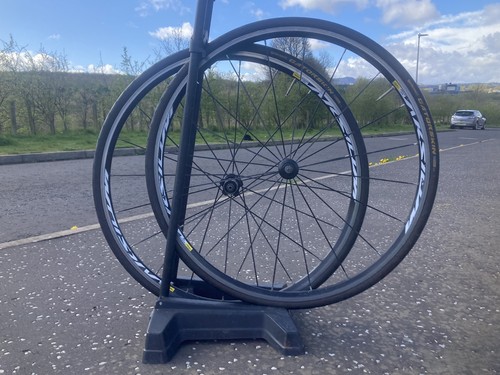 Mavic aksium one - one, rim