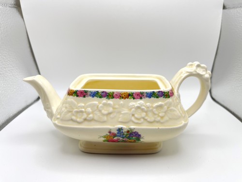 Vintage crown ducal - vintage,