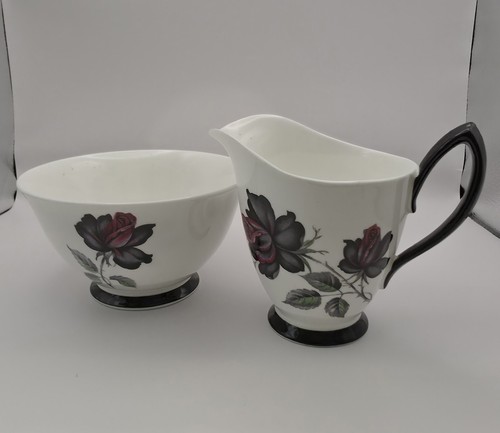 Royal albert masquerade - royal,