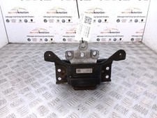AUDI TT 2015 Mk3 8S 2.0 TDI CUN Left upper gearbox mount 8S0199555