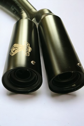 Into custom exhaust - into, pipes