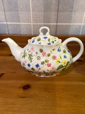 Queens Fine Bone China Country