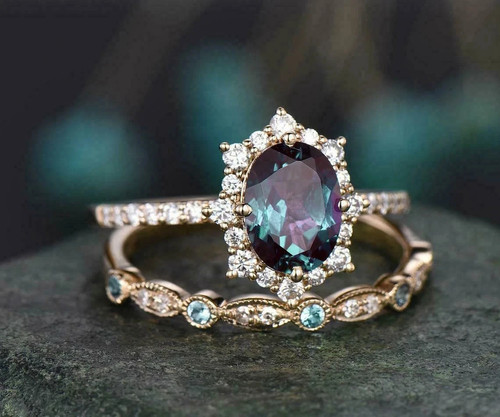 Oval cut alexandrite - ct,