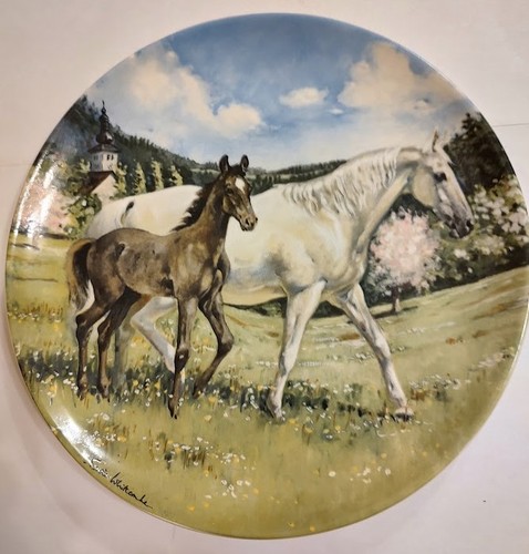Noble horse collection - 7,