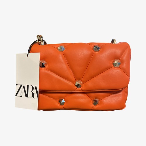 Bnwt and slight imperfections - bnwt,