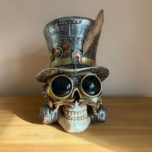 Steampunk skull ornament - steampunk, top