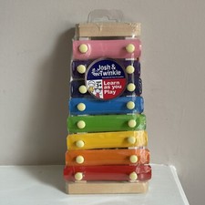 Josh & Twinkle - Wooden