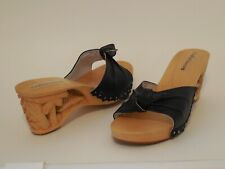 Size 10, 3" Hand Carved Bahay Kubo (Hut) Wooden Sandals /Black Leather Straps