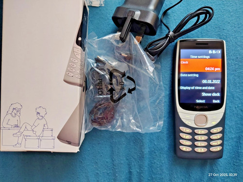 Nokia 8210 blue dual - blue, dual-sim