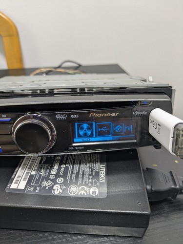 Pioneer deh p8300ub receiver - pioneer,
