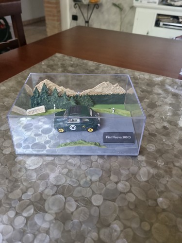 Fiat new with diorama - fiat,