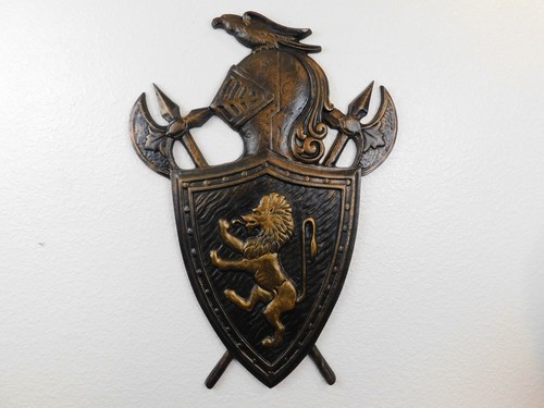 Shield wall plaque decor