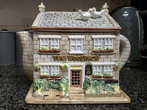 Vintage emmerdale the - vintage, woolpack