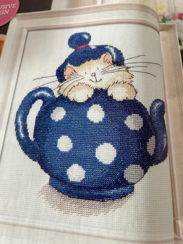 Margaret sherry cat teapot - margaret,