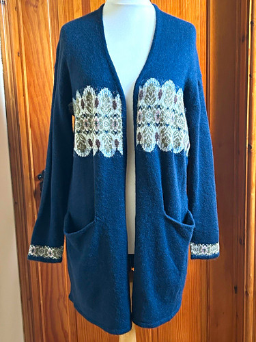 Lily navy fair - me, knit
