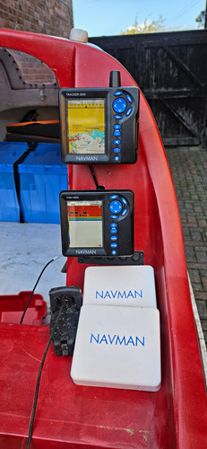 Navman tracker 5500 - tracker, fish