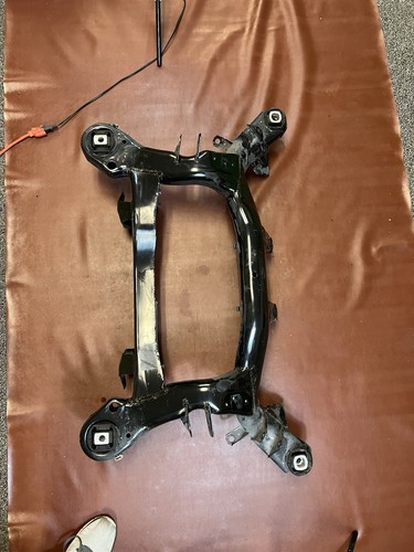 Bmw rear axle carrier subframe - axle,