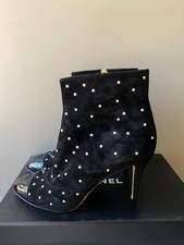 CHANEL Black Suede Pearl