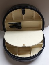 Elegant black lacquer jewelry