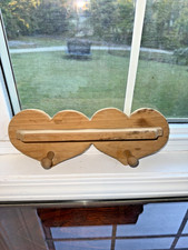 Vintage brown Wood Double Heart Shelf with 2 pegs; country, cottagecore