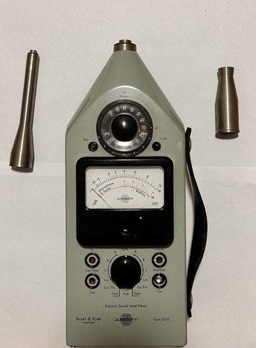 Bruel kjaer sound level - &,