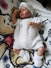 Hand Knitted Newborn/reborn