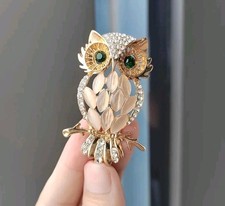 Large Vintage Style Owl Brooch Rhinestone  Green Eye 5.7cm FREE Gift Pouch UK
