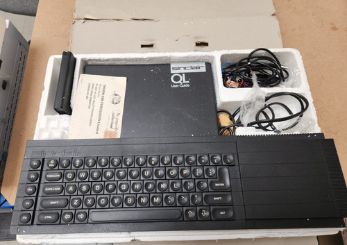 Sinclair vintage computer - ql,