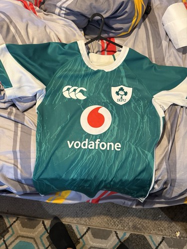 Ireland home jesery - 25/26,