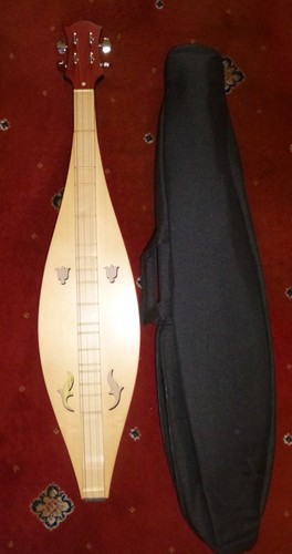 Dulcimer instrument mountain - instrument,,