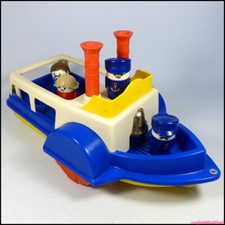 KIDDICRAFT Vintage PADDLE BOAT 4x Little People Figures KX4 957 (Hestair 1980)