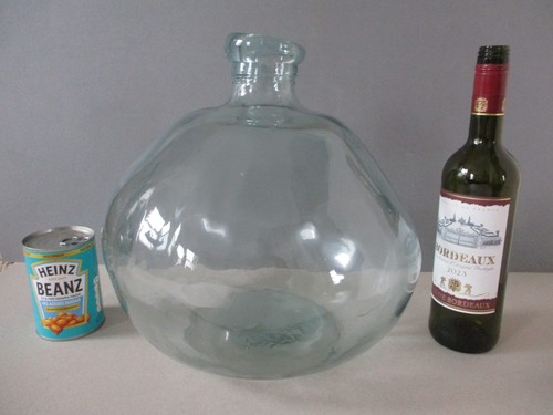 Large pale green clear - green, /