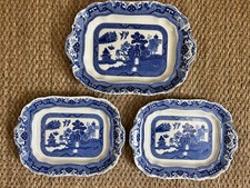 3 x VINTAGE HANCOCKS CORONA WARE blue willow pattern meat plates serving dishes