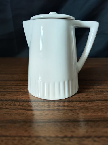 Belleek living lidded creamer - belleek,