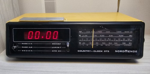 Nordmende country clock - "country-clock, 373"