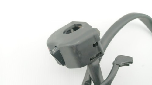 Right commode triumph street - right,