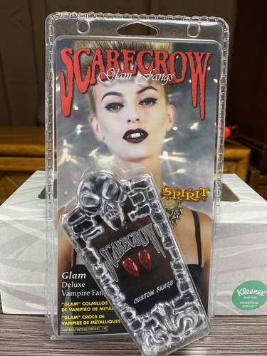 Scarecrow glam fangs - scarecrow,