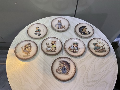 Minature plates j - plates, m.j.hummel
