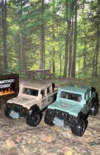 Lot Of 2 Hot Wheels Land Rover