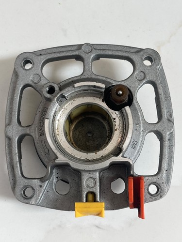Paslode 900605 cylinder head - paslode,