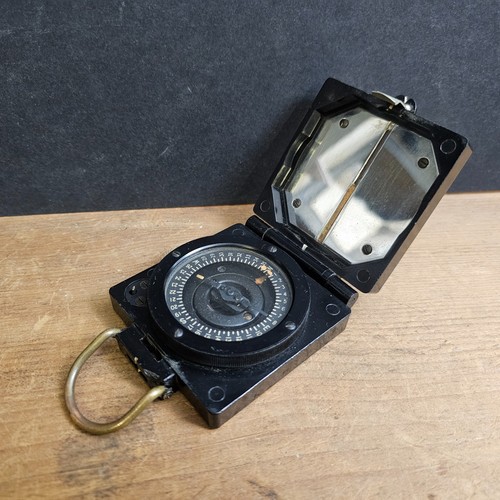Ww2 military compass magnetic - ww2,