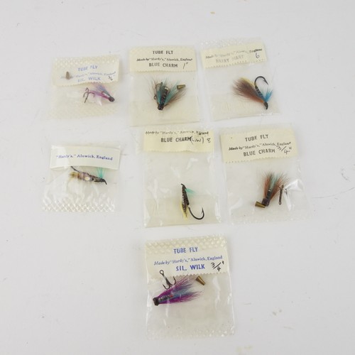 Lot vintage hardy flies - vintage,