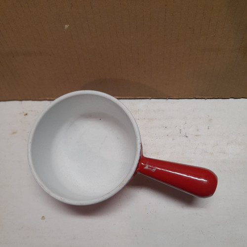 Creuset cast iron - iron, sauce