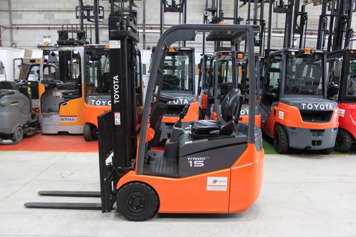 Toyota electric forklift - electric,