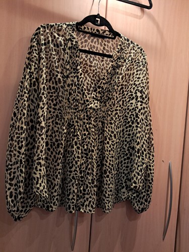 Yellow leopard design mint - leopard,