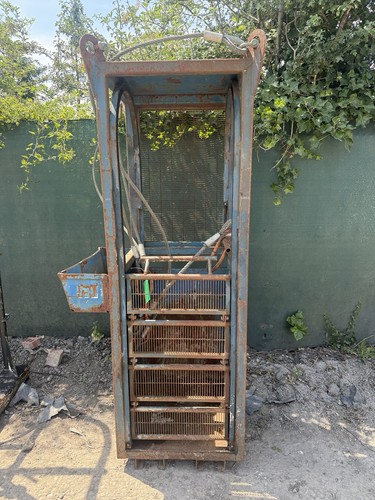 Conquip lifting man - lifting,
