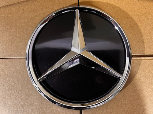 Front grille star - front, badge